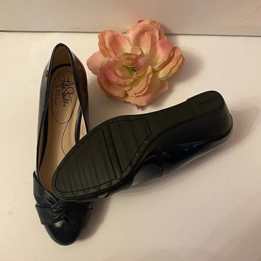 🛍 Life Stride Women’s Janice wedge Heels 7 W